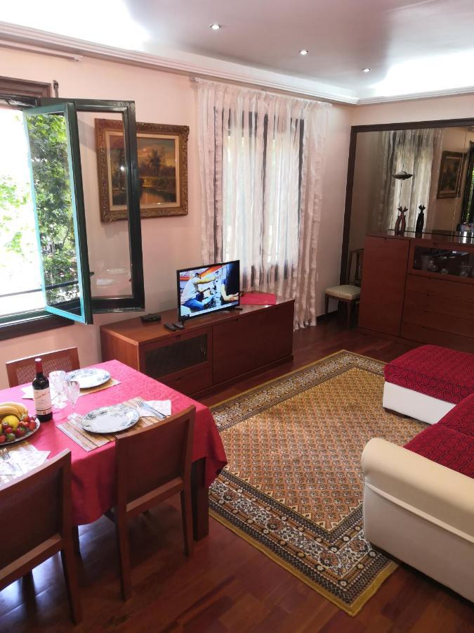 Apartamento Gran Via De Les Corts Catalanes Barcellona Esterno foto